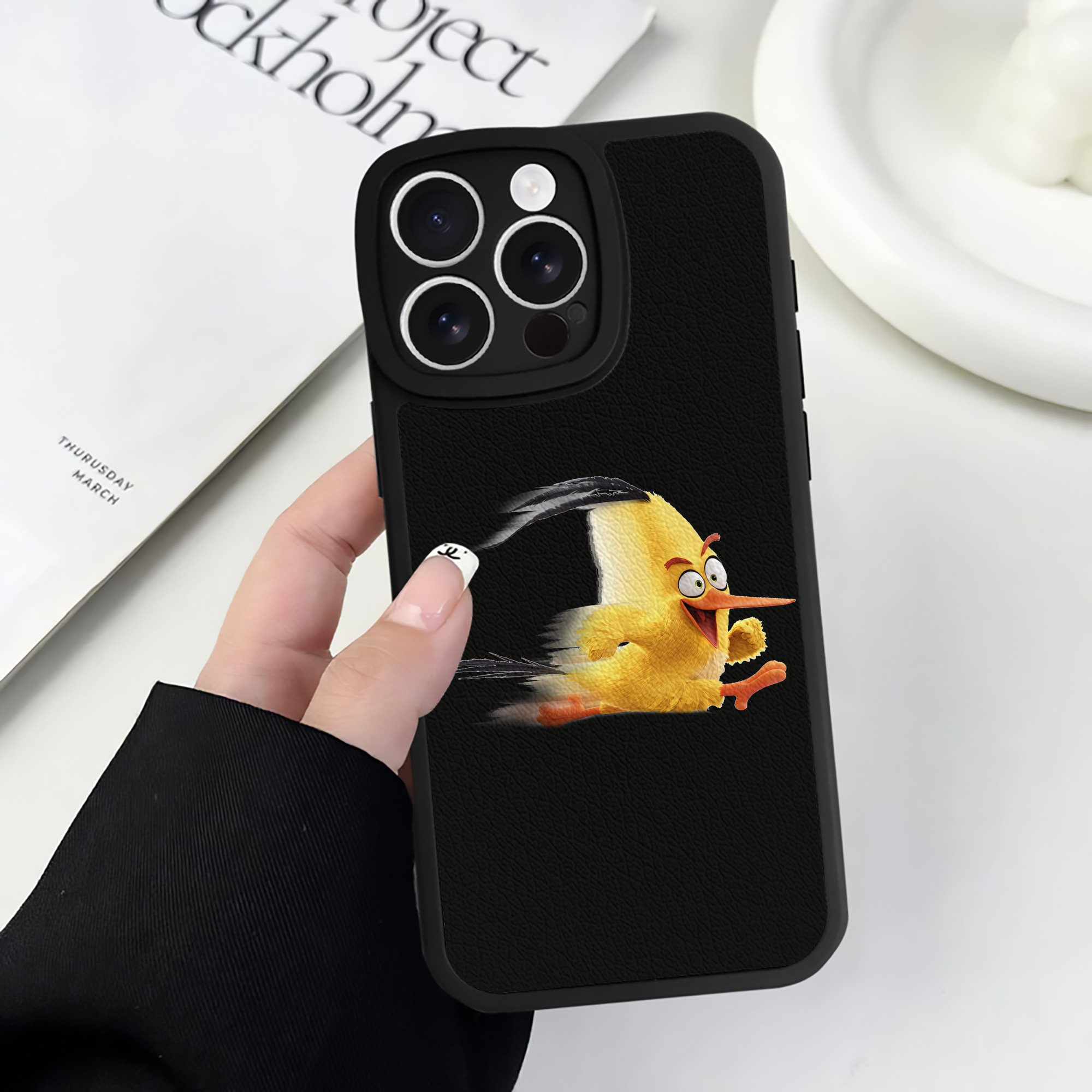 （画像用） Angry Birds アングリーバード 【iPhone 16シリーズ対応】シリコンスマホケース（レザー調） 材質：シリコン